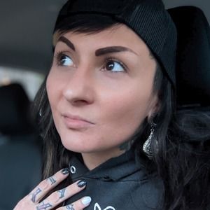 Meet your Posher, Mishelle